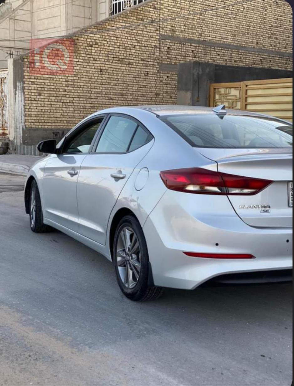 هيونداي النترا